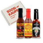 Soosikaupan isänpäivähaaste Isä. vs. Soosi, joka sisältää kolme erilaisen tulisuuden chilikastiketta tyylikkäässä lahjapakkauksessa.